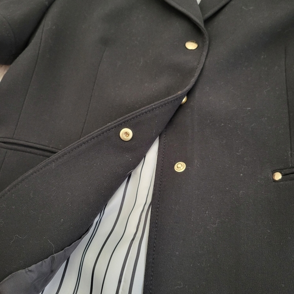 TAHARI VINTAGE 2 PIECE WORK WEAR SUIT BLACK BLAZER SKIRT RUFFLE GOLD SIZE 4P - Picture 5 of 12